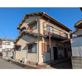 栗山町貸家